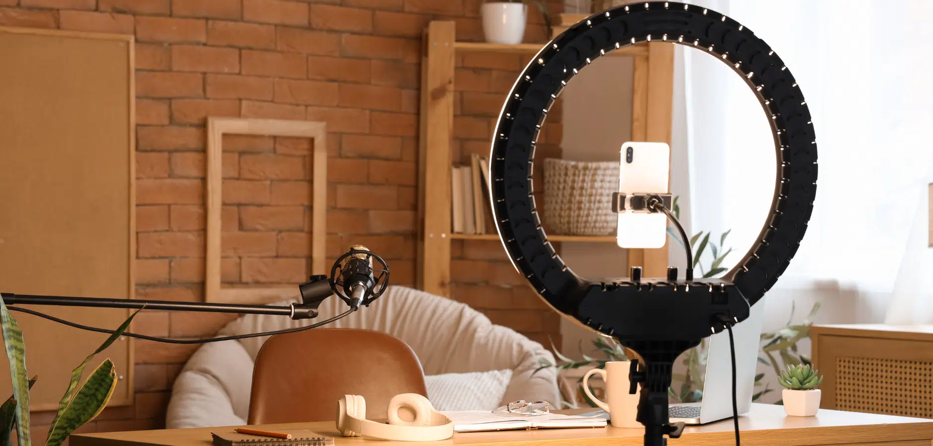 Creators и social commerce Creators и social commerce как канал продаж